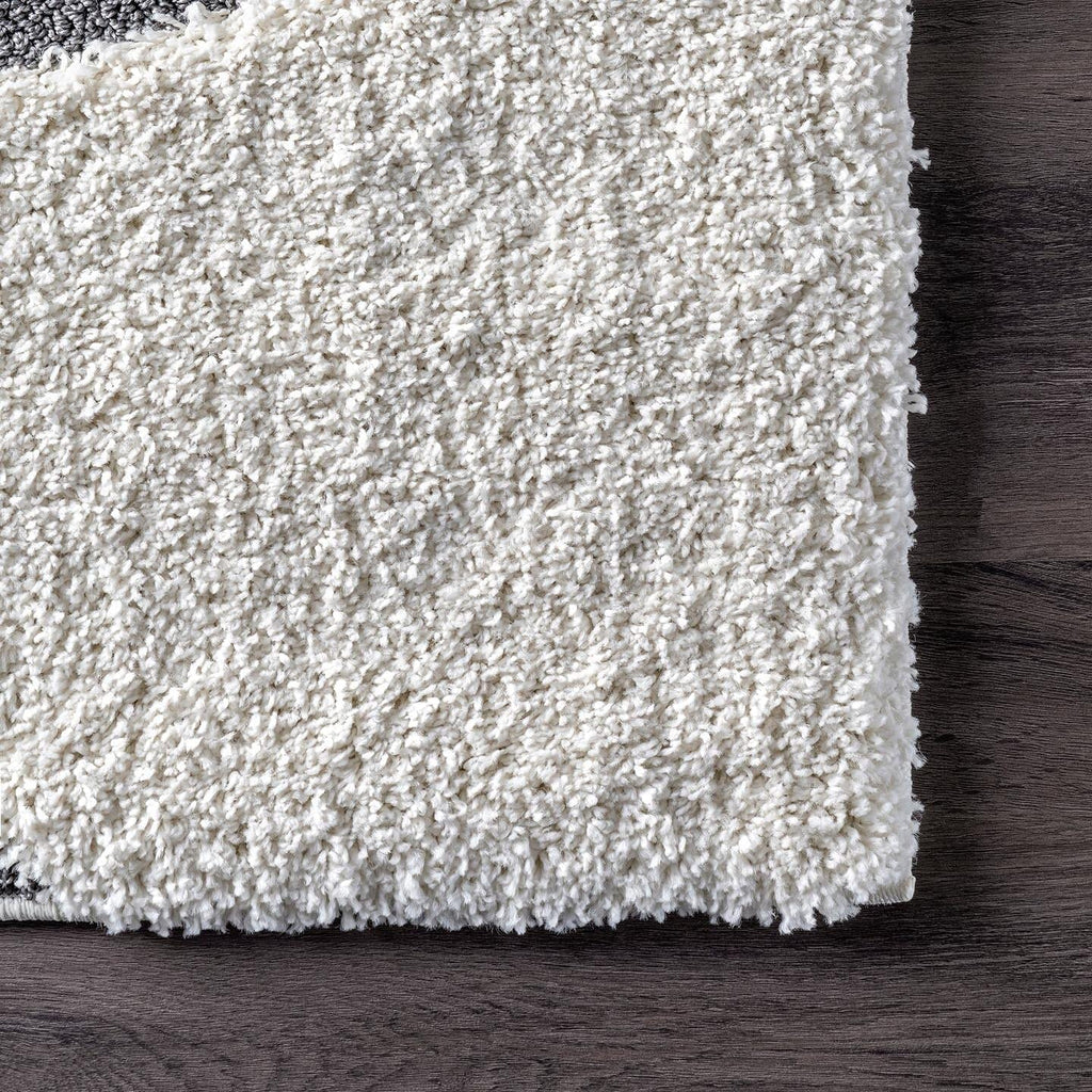 Snail – Cream & Charcoal Shag Rug