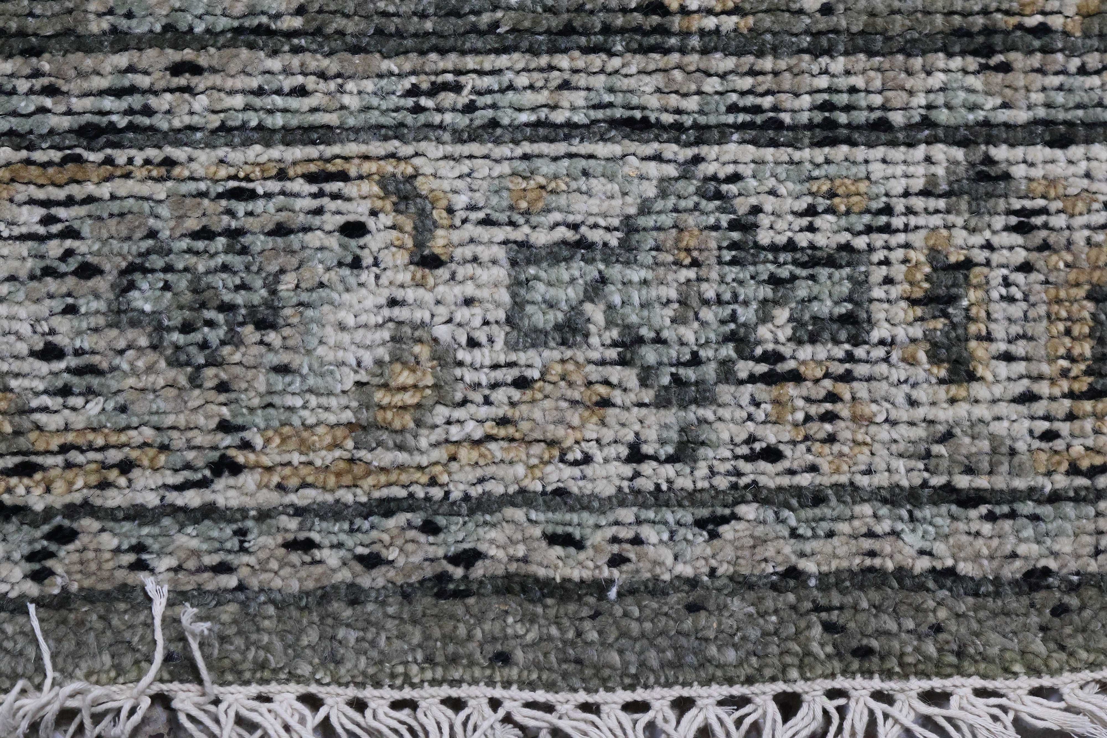Zarm – Dark Green Hand-Knotted Wool Carpet