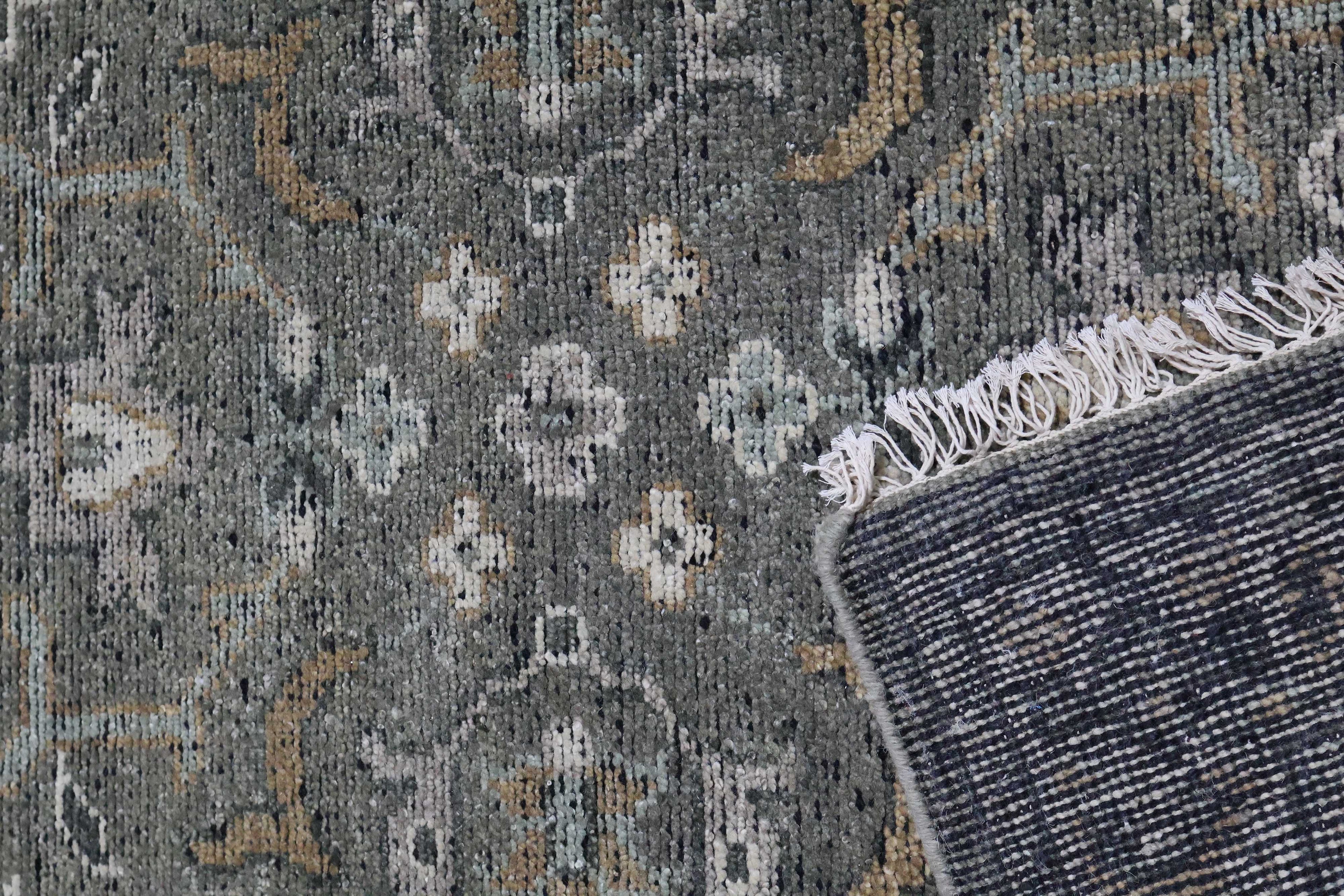 Zarm – Dark Green Hand-Knotted Wool Carpet