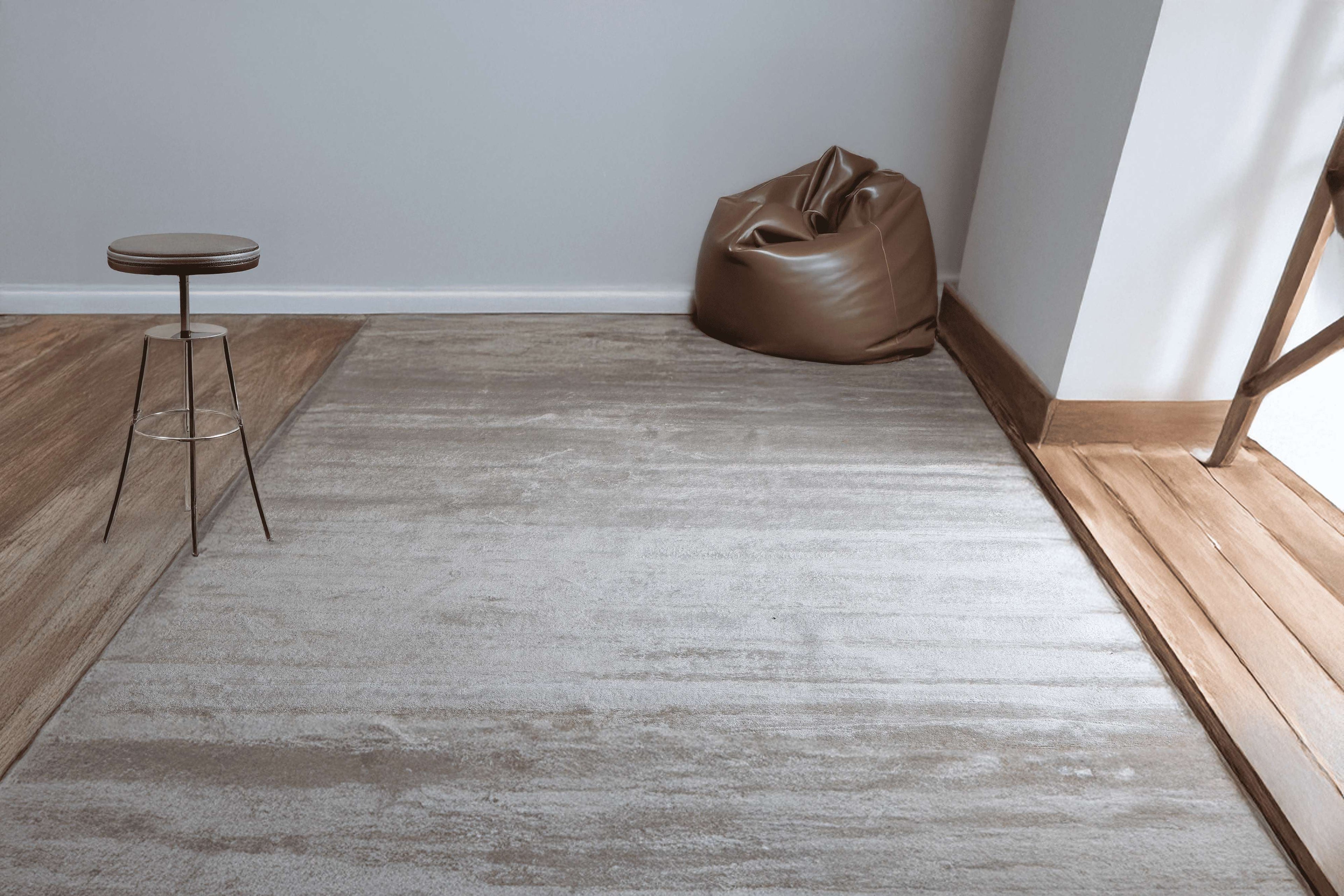 Trapez – Cream Hand-Knotted Wool & Silk Carpet