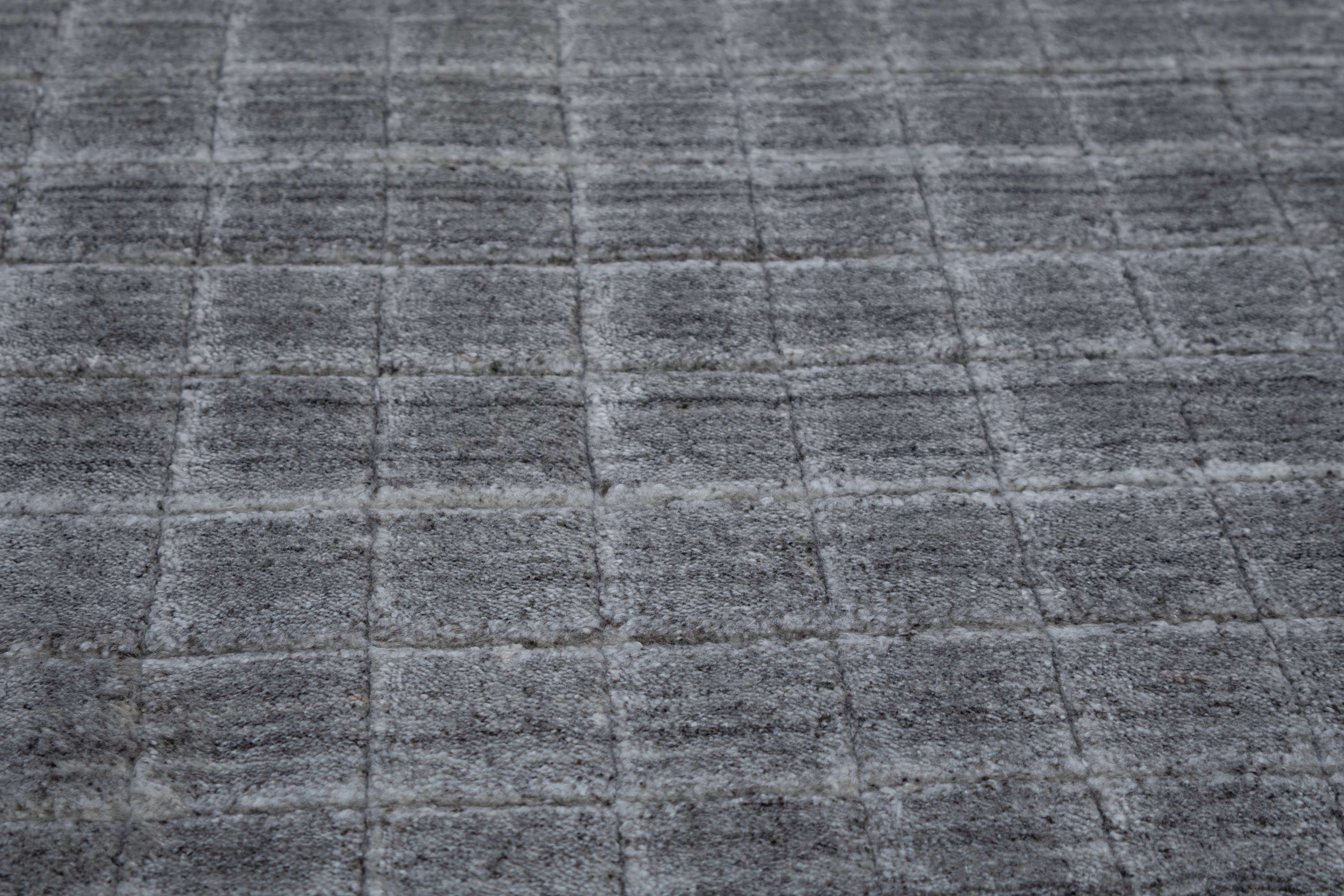 Fusion – Grey Handloom Silk Carpet