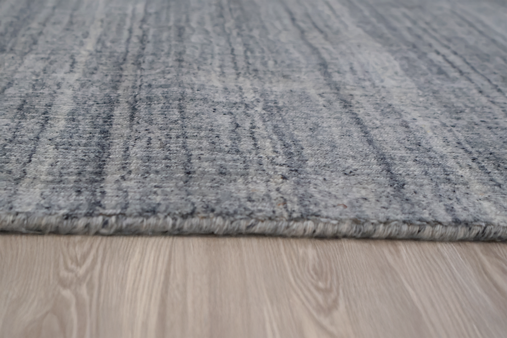 Brise – Grey Handloom Wool Carpet