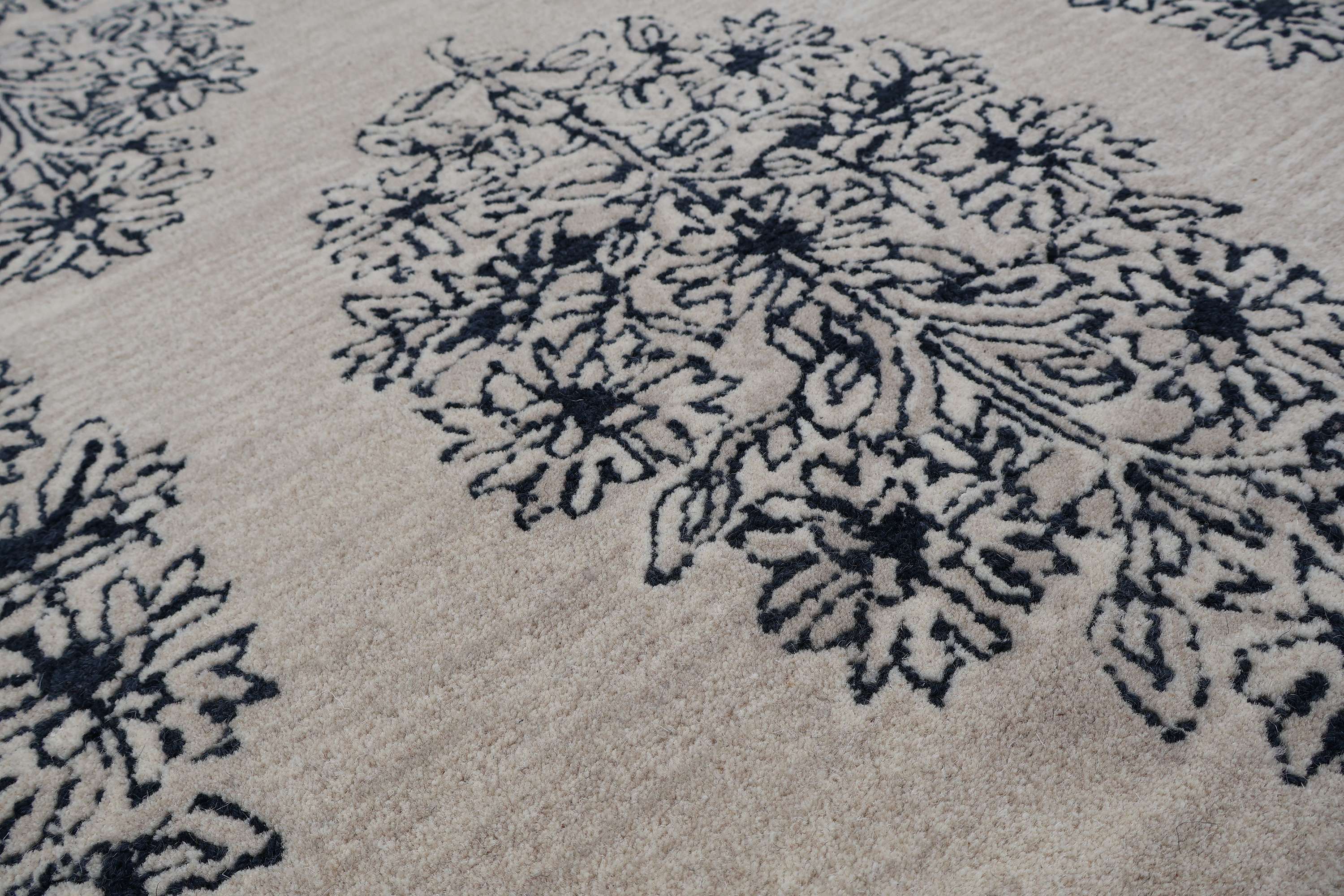 Ghaba – Cream & Blue Hand-Tufted Carpet