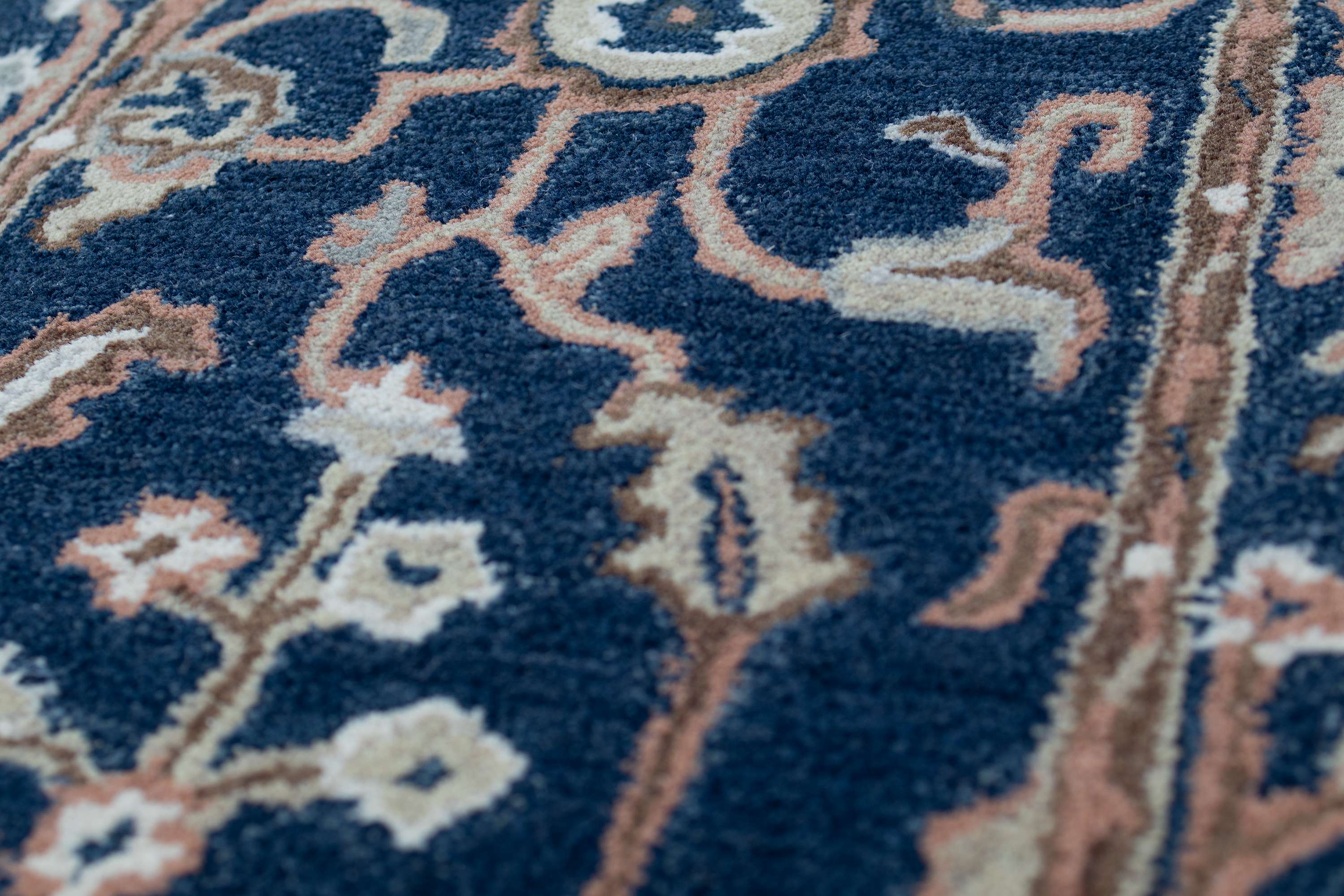 Marine – Blue Hand-Tufted Wool Runner Carpet