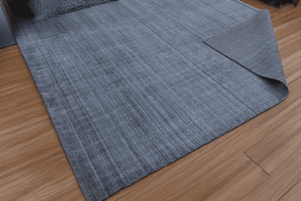 Mosaic – Dark Grey Handloom Silk Carpet