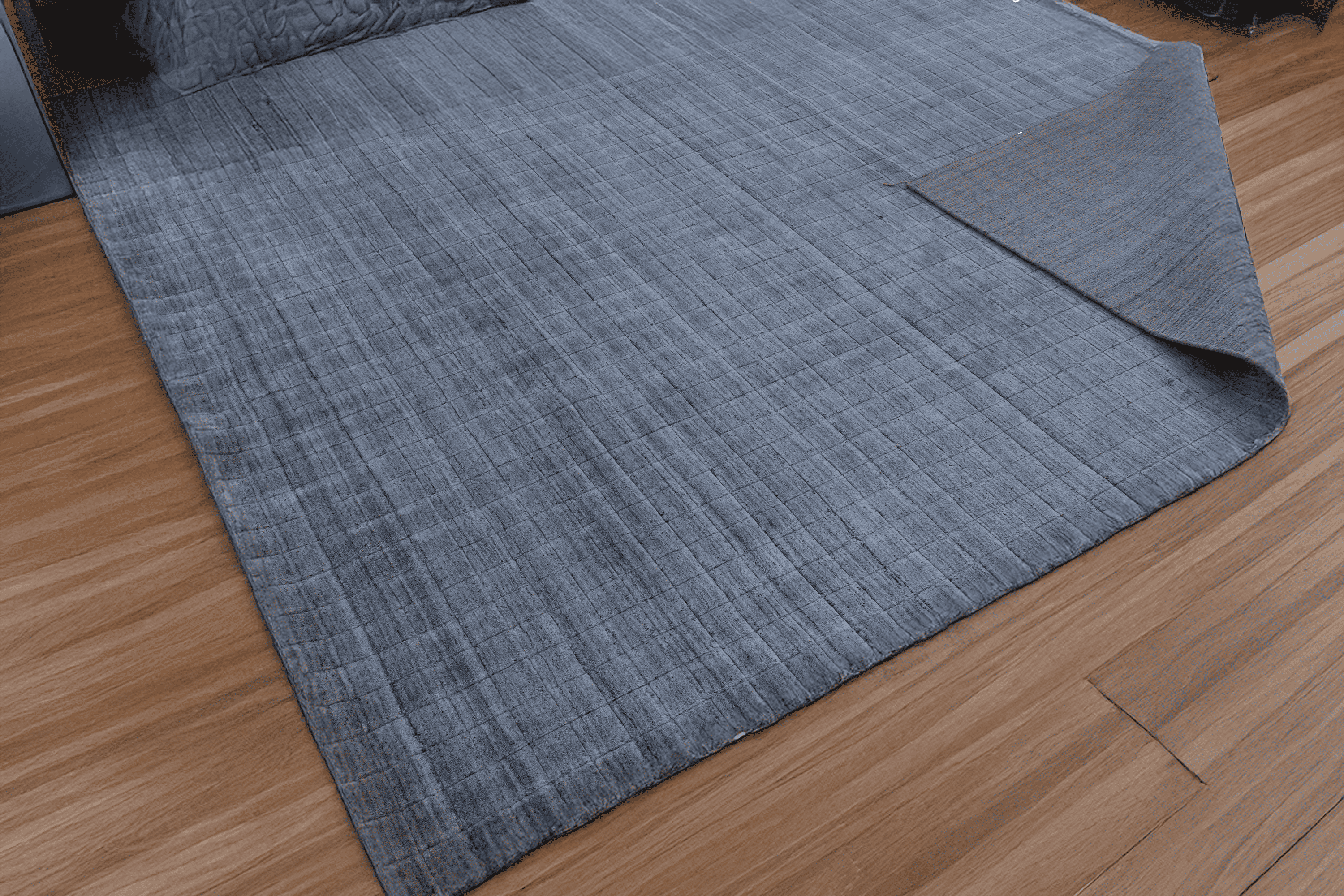 Mosaic – Dark Grey Handloom Silk Carpet