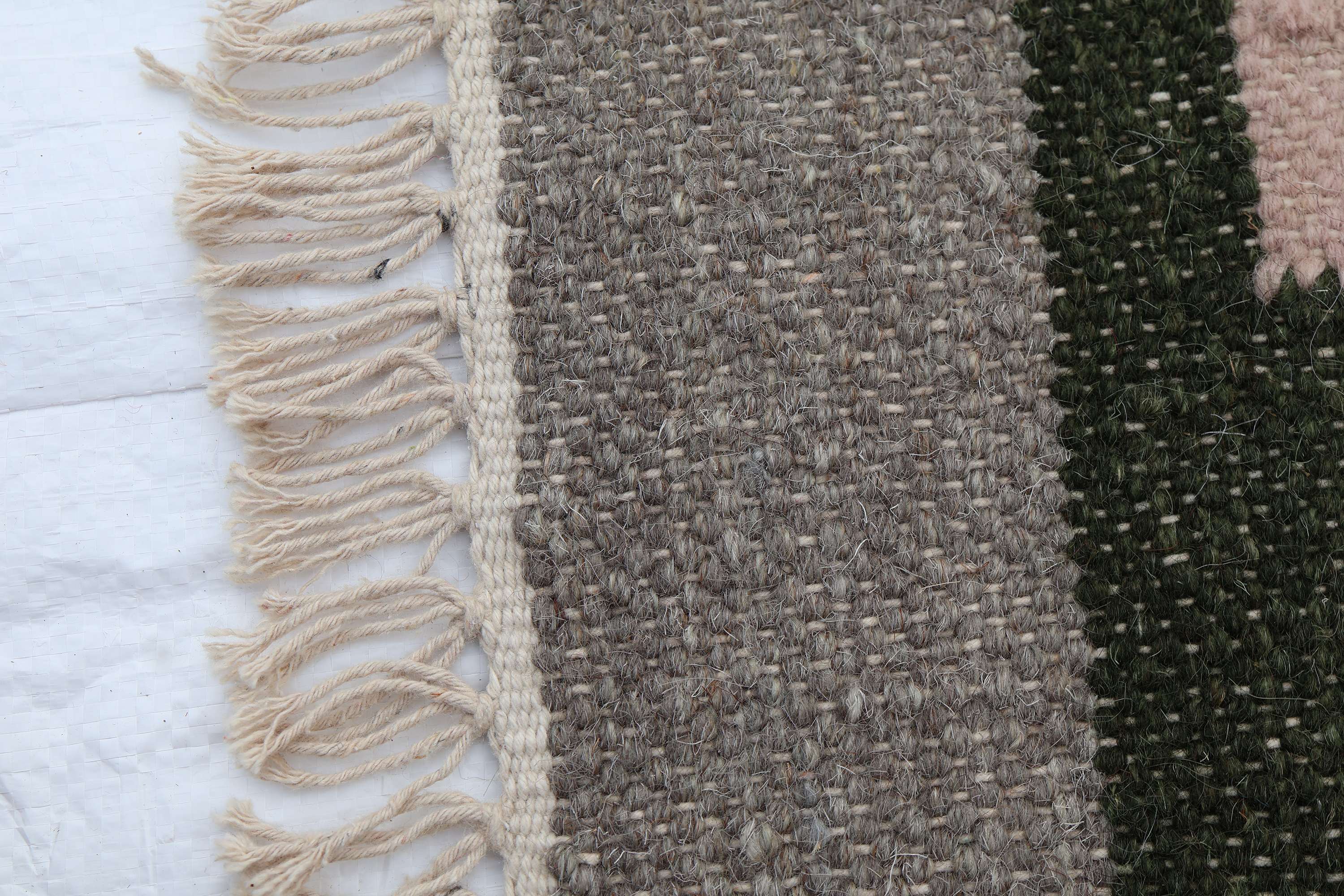 Pashm – Multicolor Wool Dhurrie Carpet
