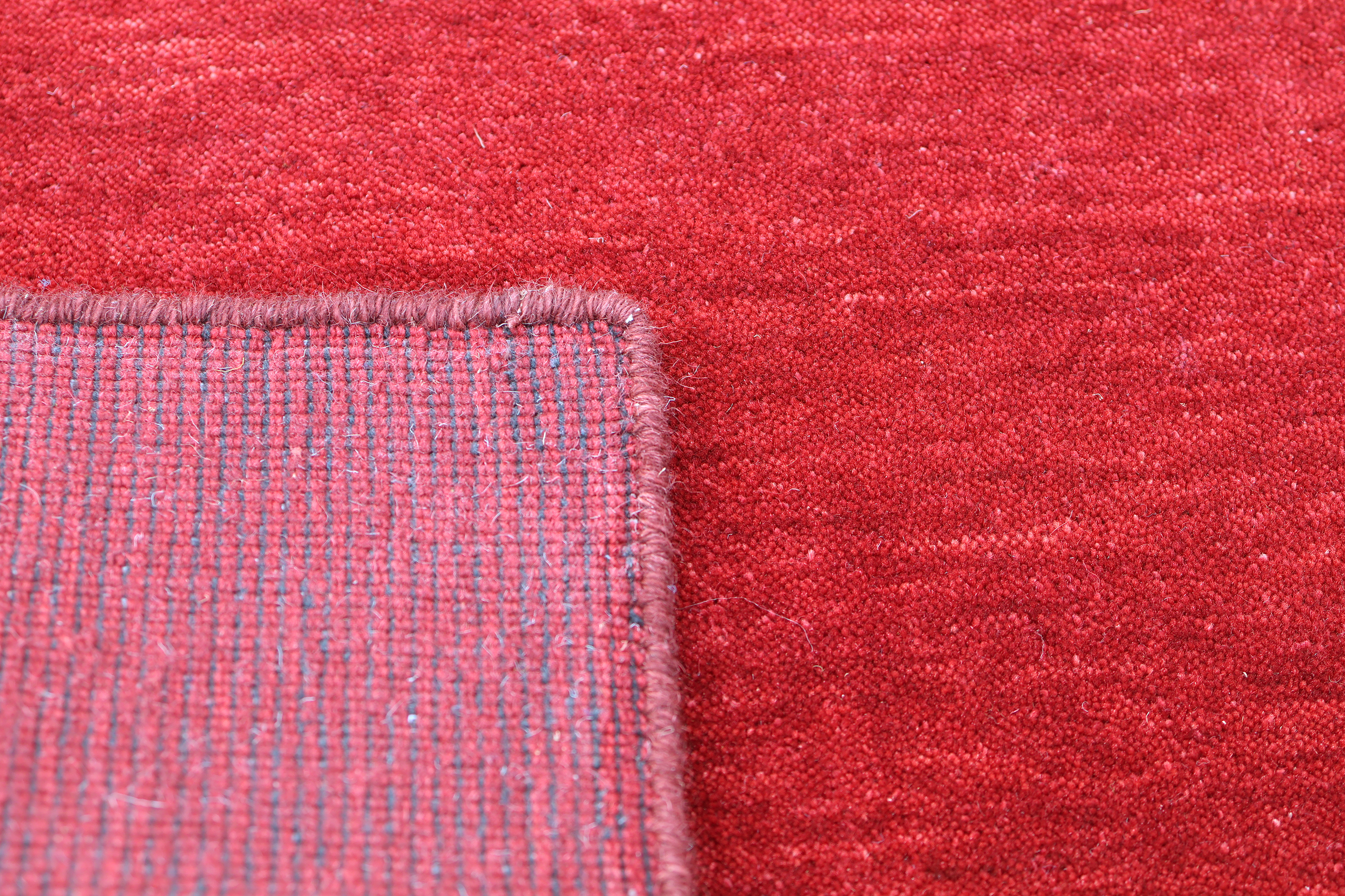 Solid Red – Handloom Wool Carpet