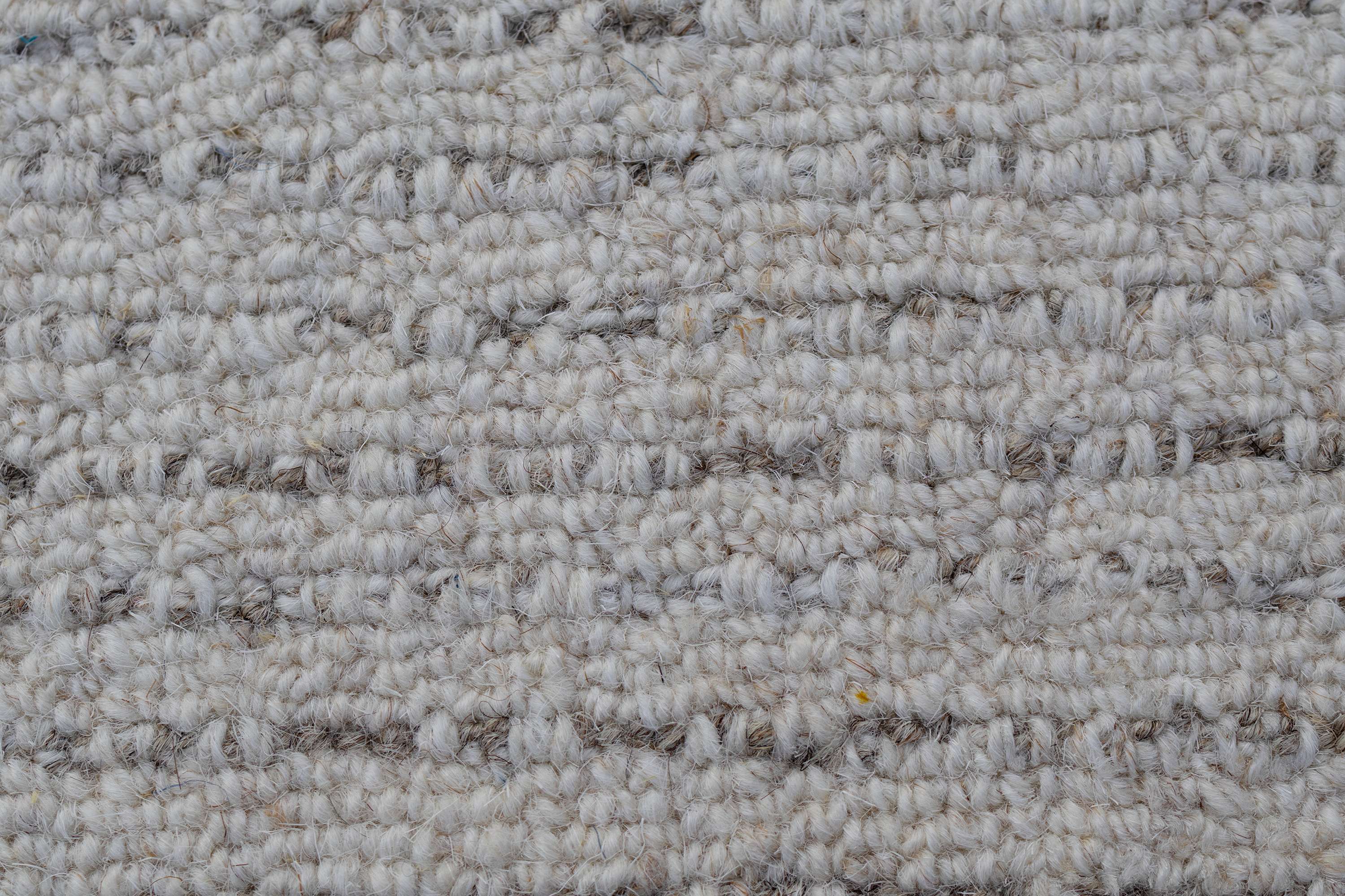 Sahar – Cream Hand-Tufted Wool Carpet