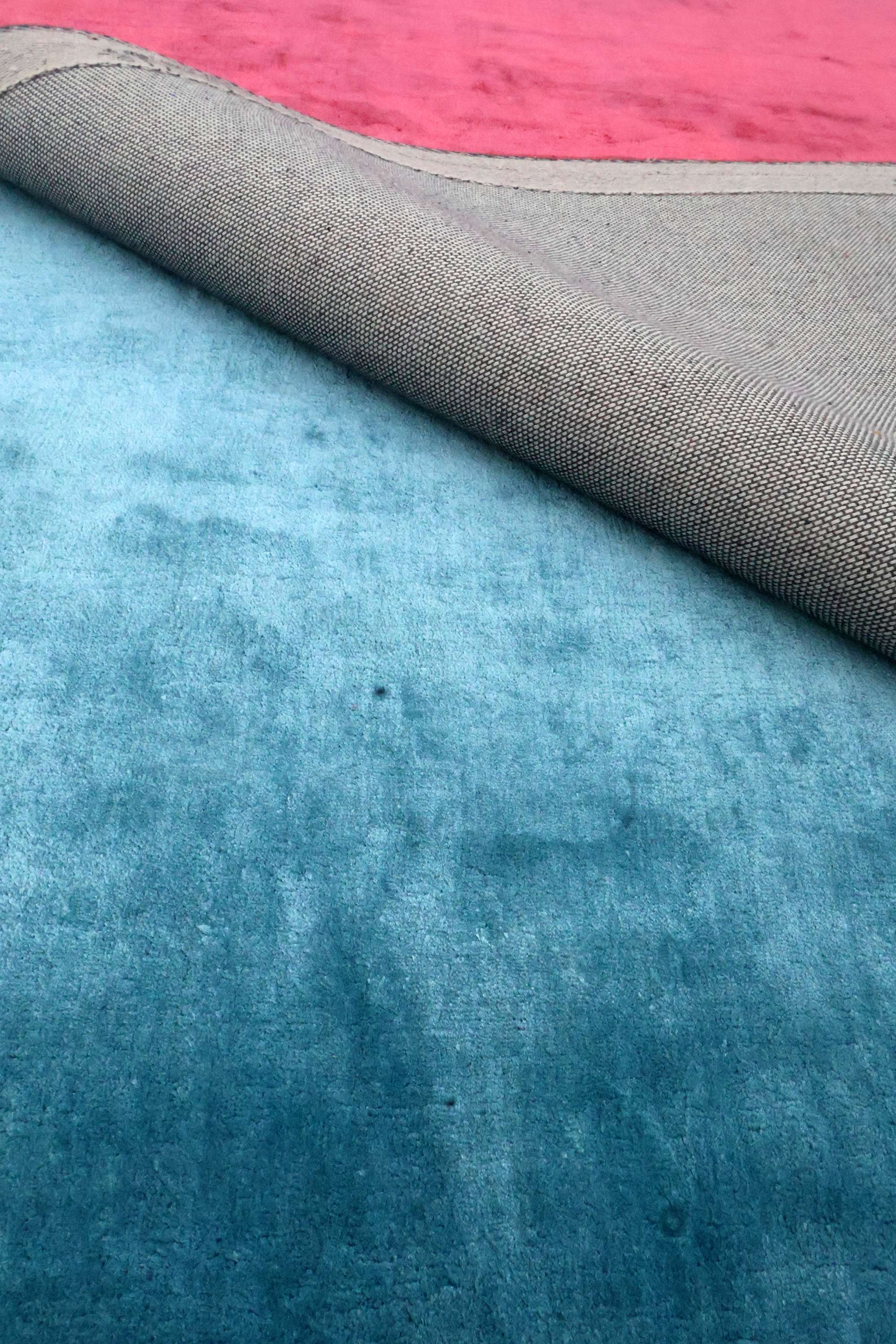 Silk Blue – Handloom Silk Carpet